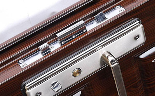 修武24小时上门开锁公司